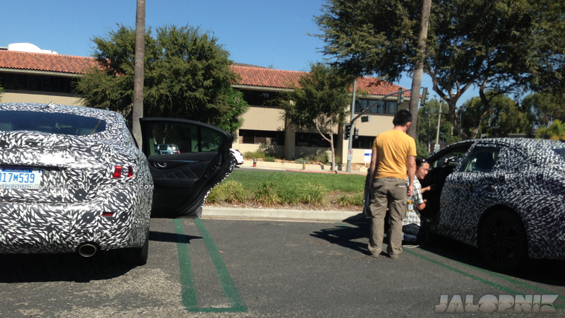 Illustration for article titled The 2014 Infiniti G37 Shows Off Its Squiggly Styling